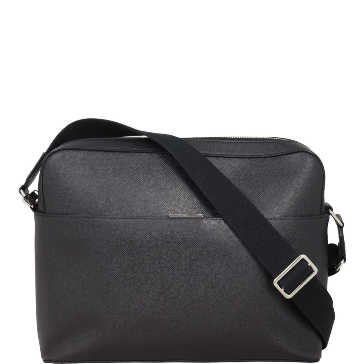 Louis Vuitton Anton Messenger Bag Taiga – Luxe.It.Fwd