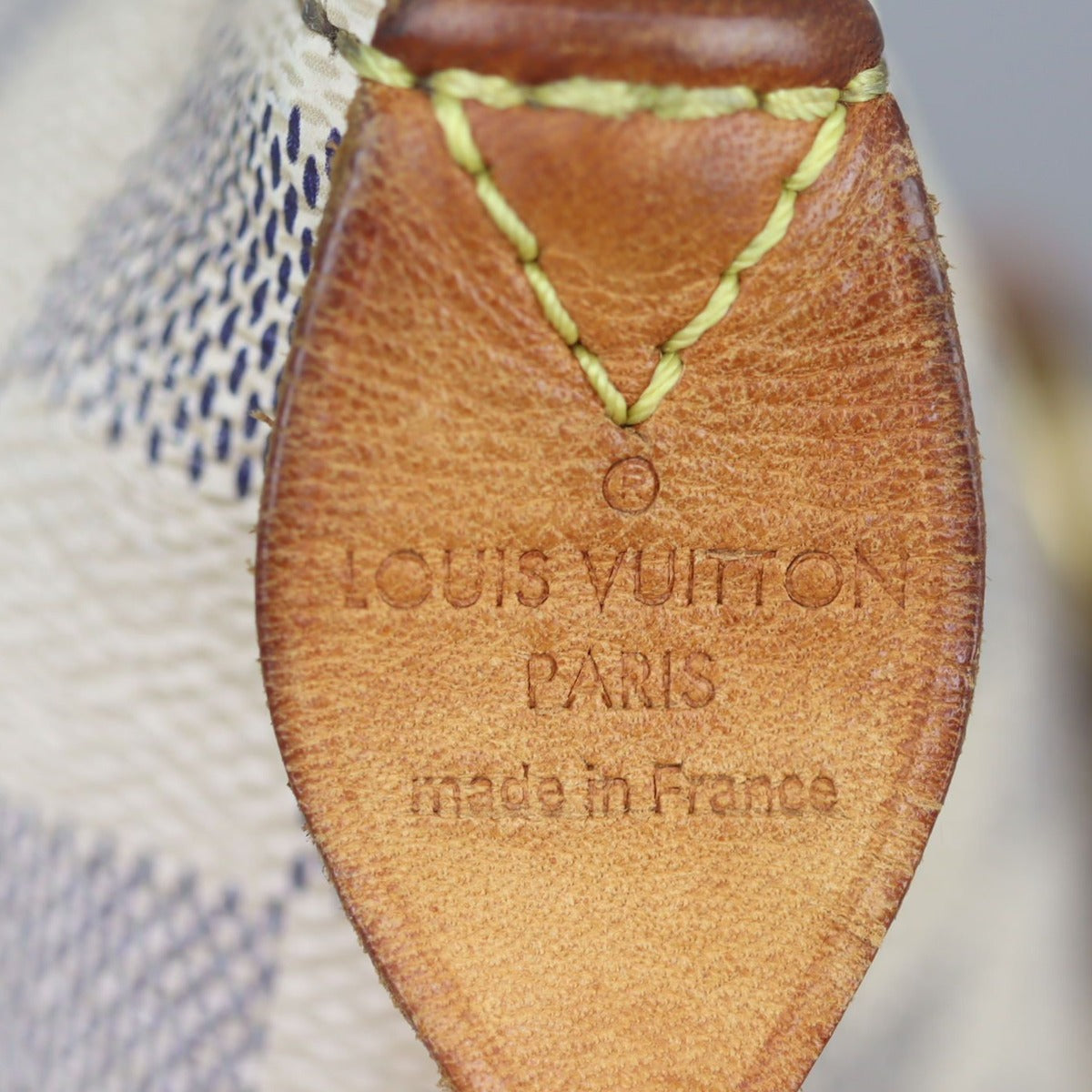 Louis Vuitton Totally MM Damier Azur Stamp
