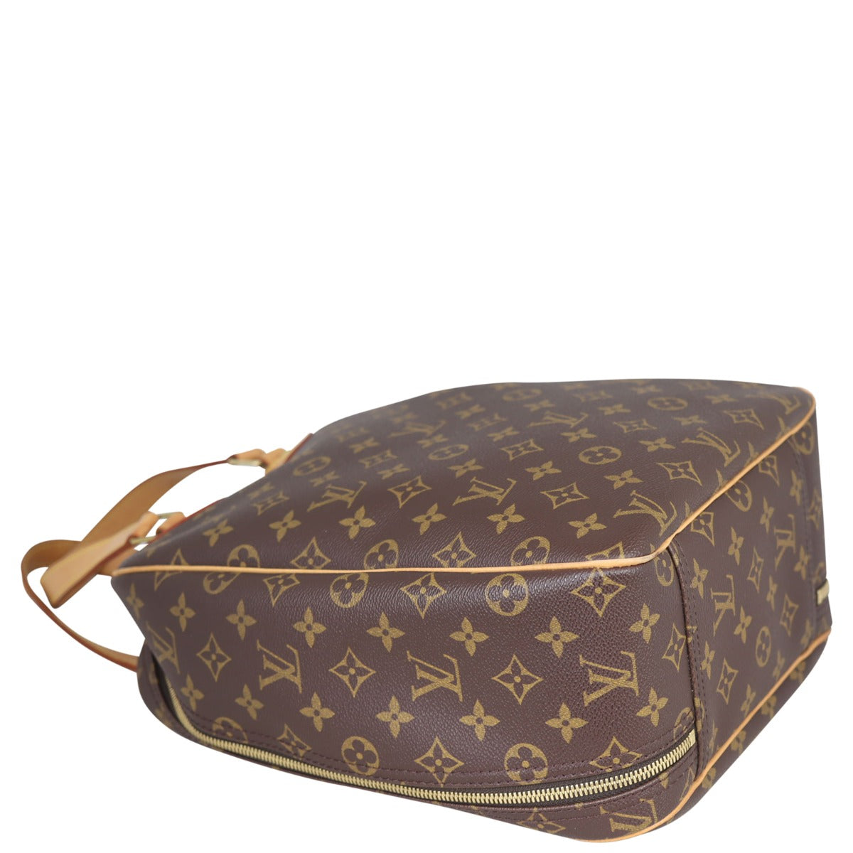 Louis Vuitton Excursion Monogram Corner
