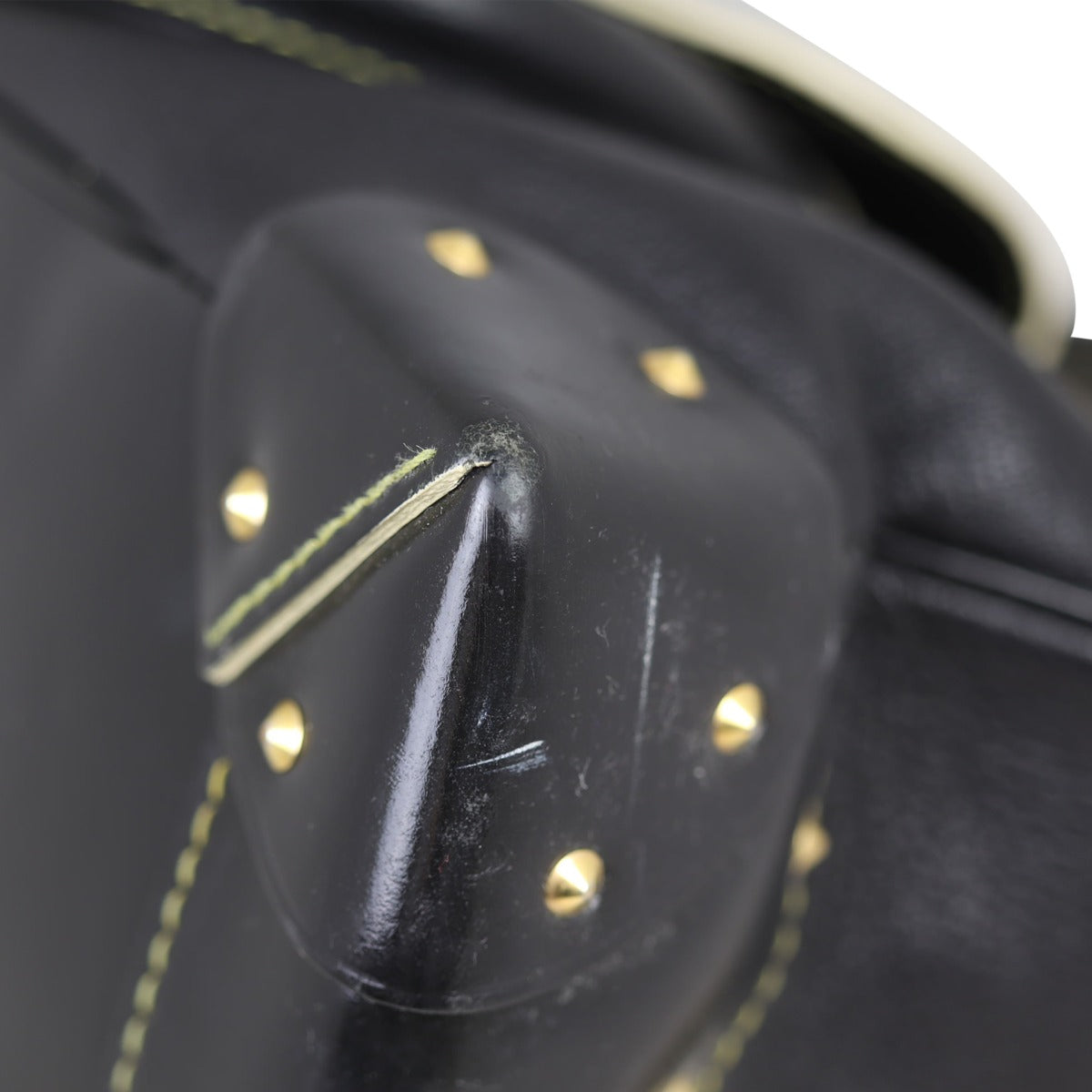 Louis Vuitton Suhali Le Superbe Corner
