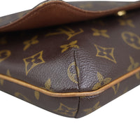 Louis Vuitton Musette Tango Monogram Corner
