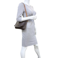 Louis Vuitton Musette Tango Monogram Mannequin
