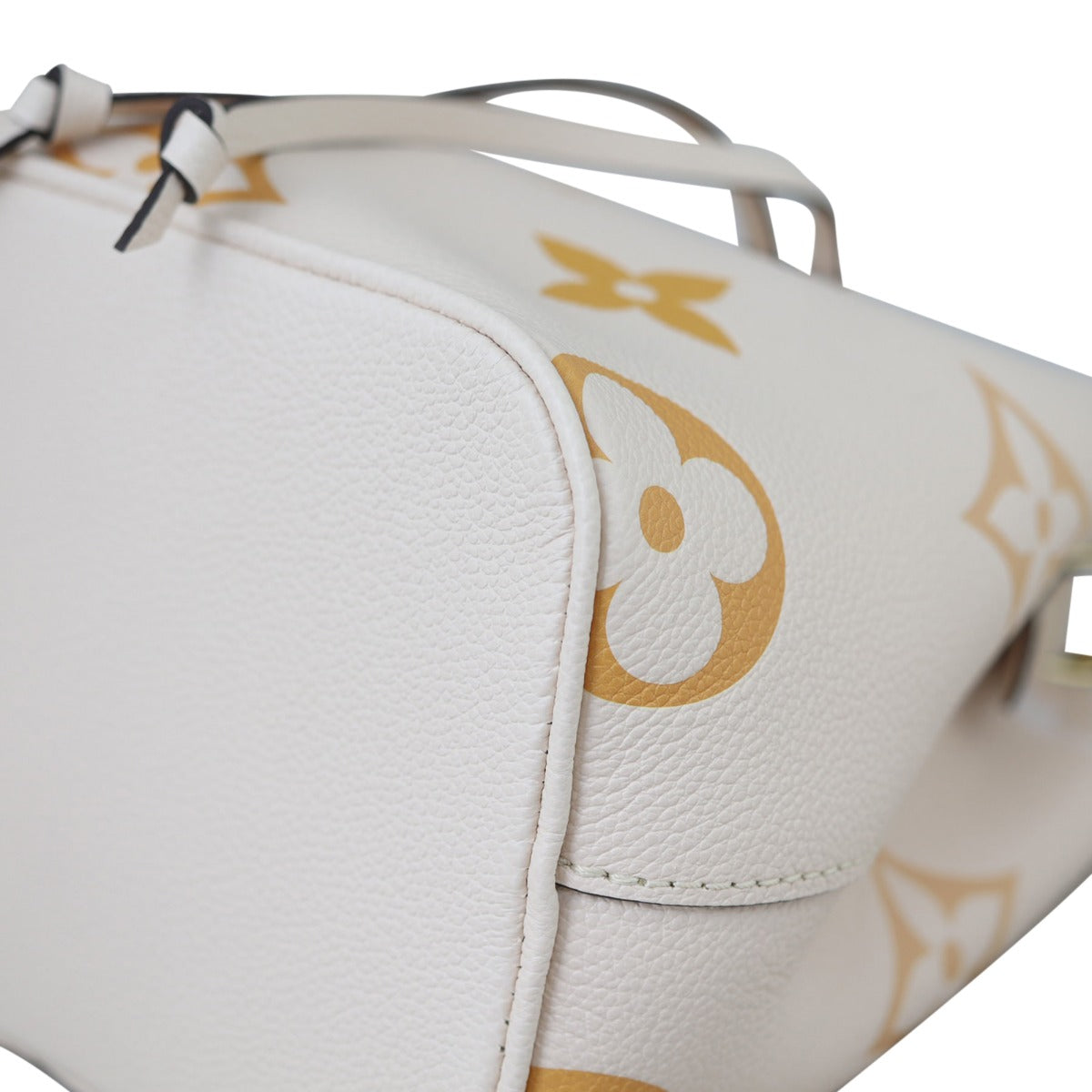 Louis Vuitton NeoNoe BB Monogram Empreinte Giant Corner
