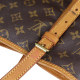 Louis Vuitton Bucket GM Monogram Corner
