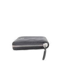 Chanel Classic Zipped Wallet Side