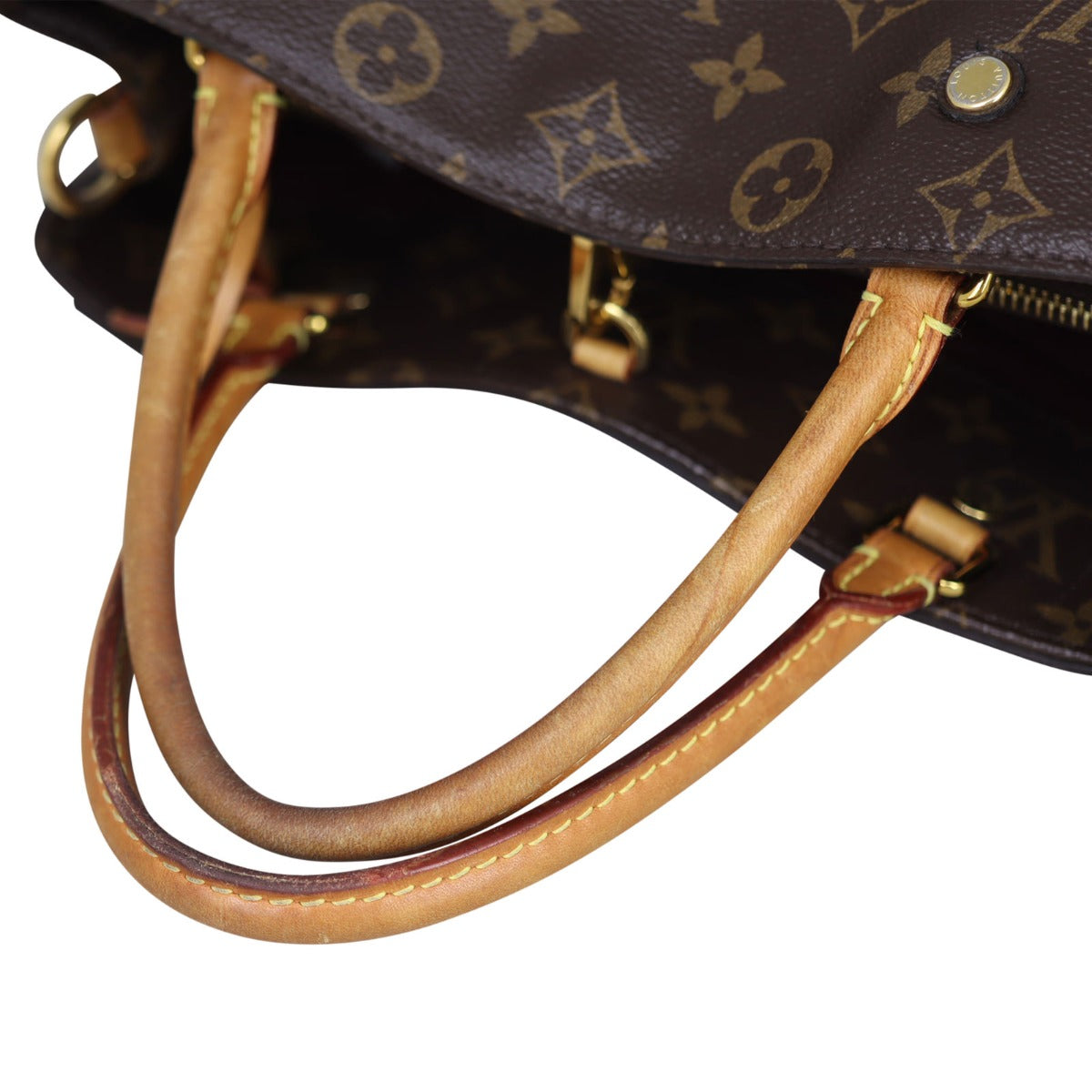 Louis Vuitton Montaigne MM Monogram Wear