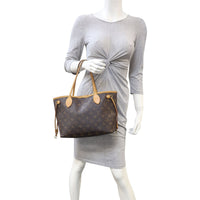 Louis Vuitton Neverfull PM Monogram Mannequin