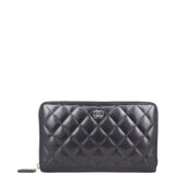 Chanel Classic CC Zip Around Organiser Wallet Front
