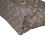 Louis Vuitton Neverfull MM Monogram Corner Closeup