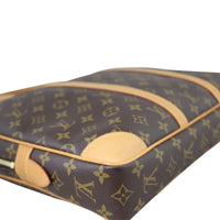 Louis Vuitton Porte Documents Voyage Monogram Corner Closeup