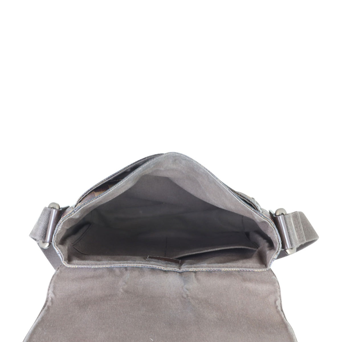 Louis Vuitton District PM Damier Ebene Interior