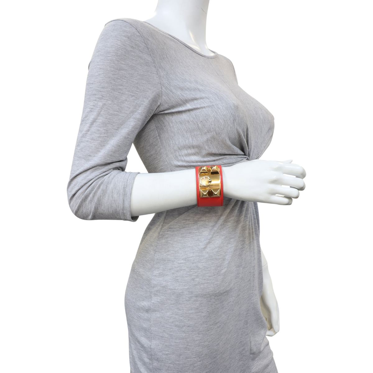 Hermes Collier de Chien Bracelet (red epsom) Mannequin