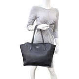 Gucci Swing Leather Tote Medium Manneuqin