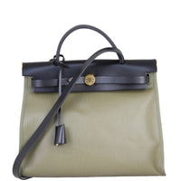Hermes Herbag Zip 31 Bag Front with Strap