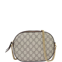 Gucci GG Supreme Camera Bag Front with Strap