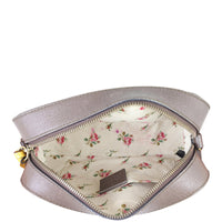 Gucci Neo Vintage GG Supreme Messenger Bag Interior