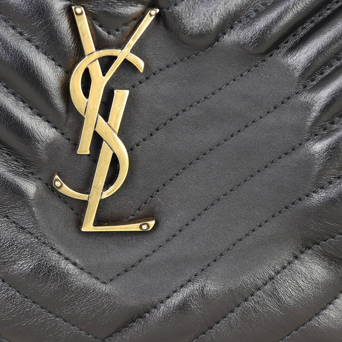 Saint Laurent Lou Camera Bag Wear