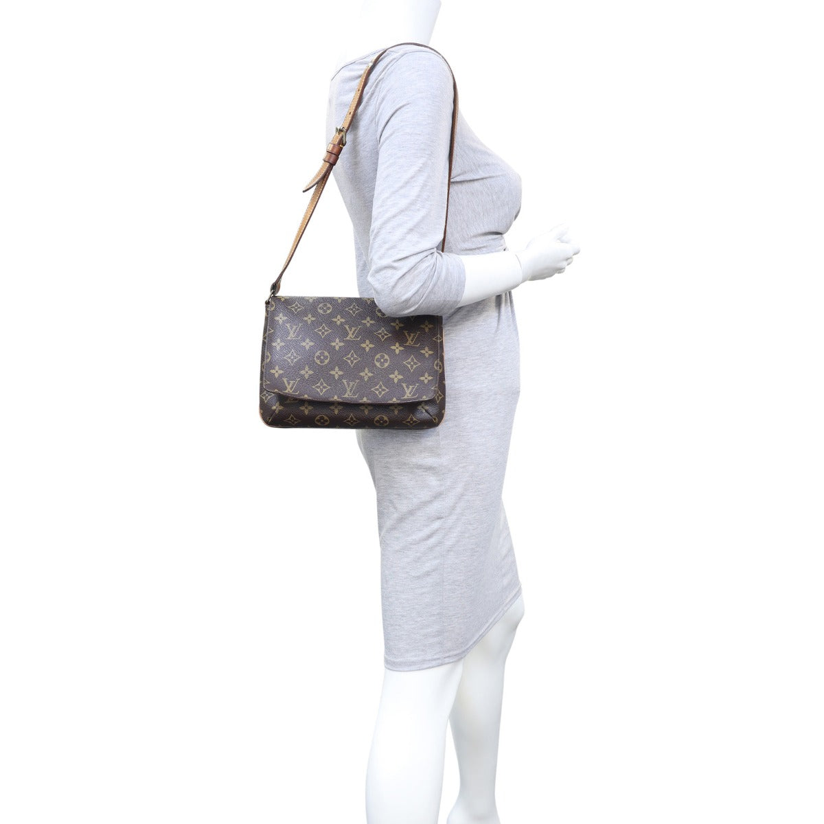 Louis Vuitton Musette Tango Monogram Mannequin