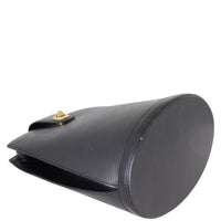 Louis Vuitton Cluny Epi Corner Distance