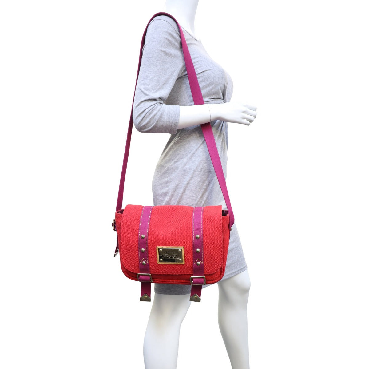 Louis Vuitton Antigua Besace PM Manneuqin