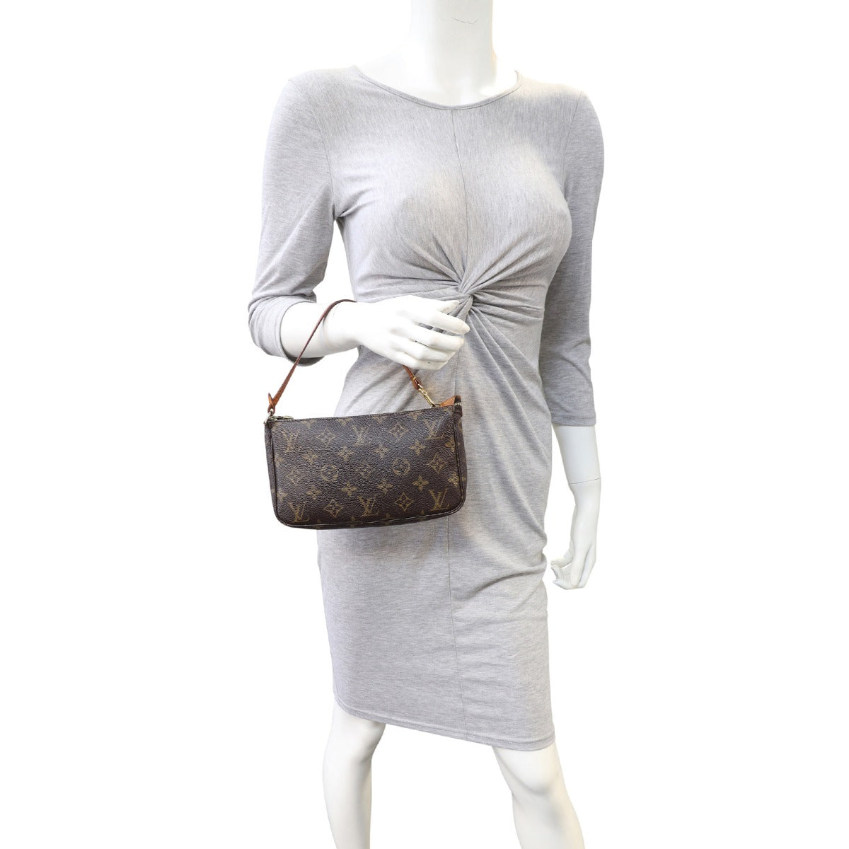 Louis Vuitton Pochette Accessoires Monogram Mannequin