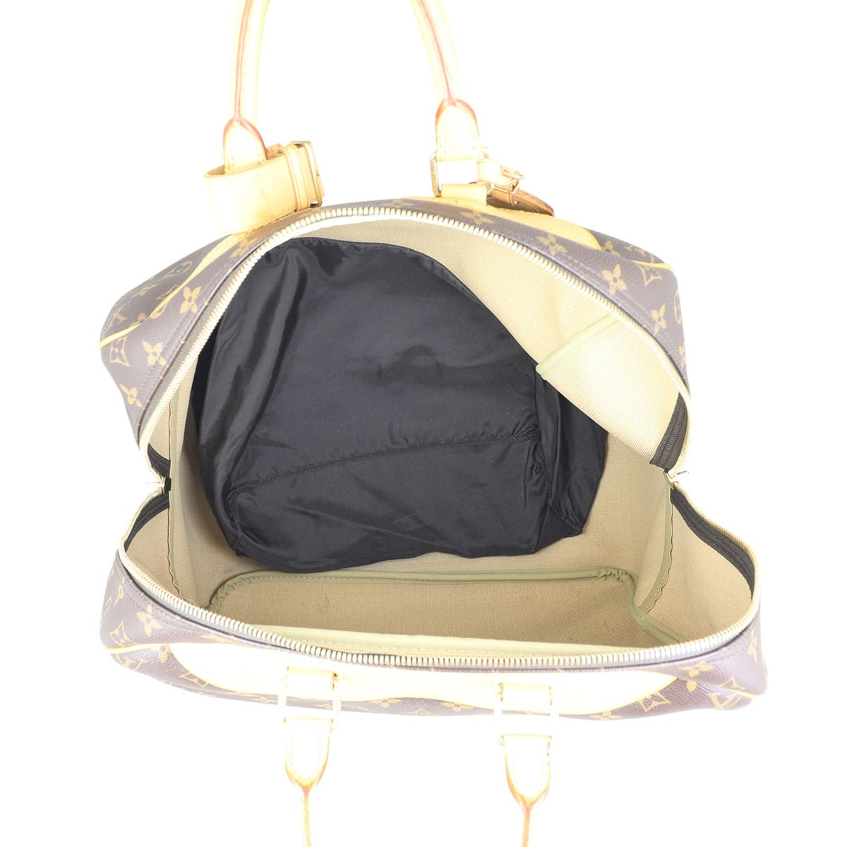 Louis Vuitton Evasion Monogram Interior