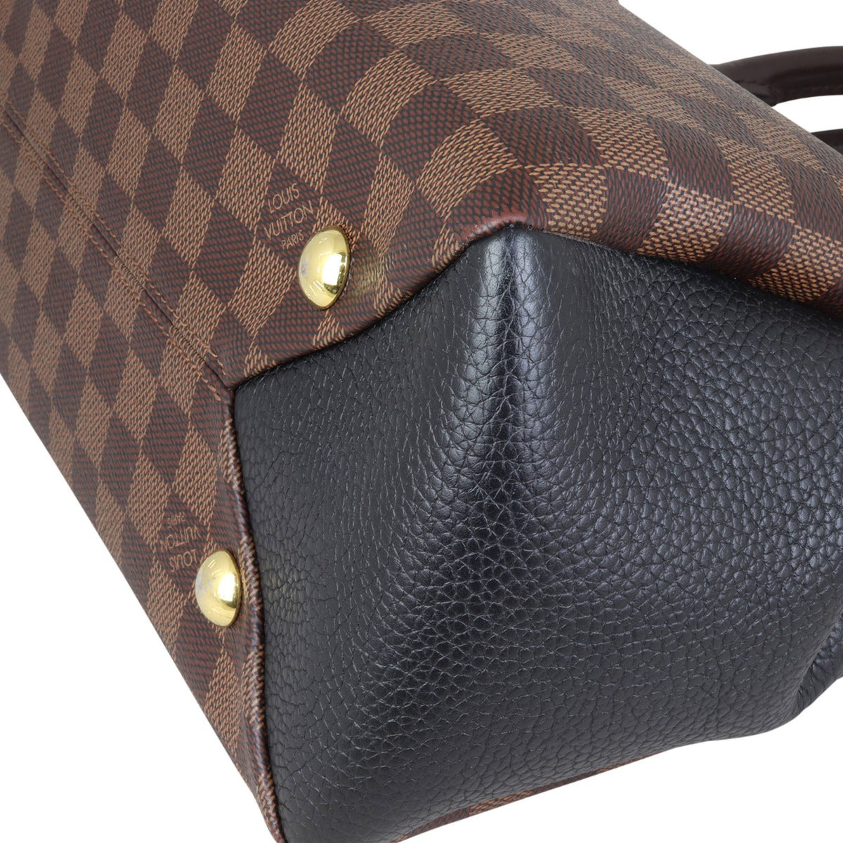 Louis Vuitton Brittany Damier Ebene Corner Closeup