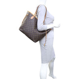 Louis Vuitton Neverfull MM Monogram Mannequin