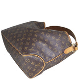 Louis Vuitton Delightful PM Monogram Corner Distance