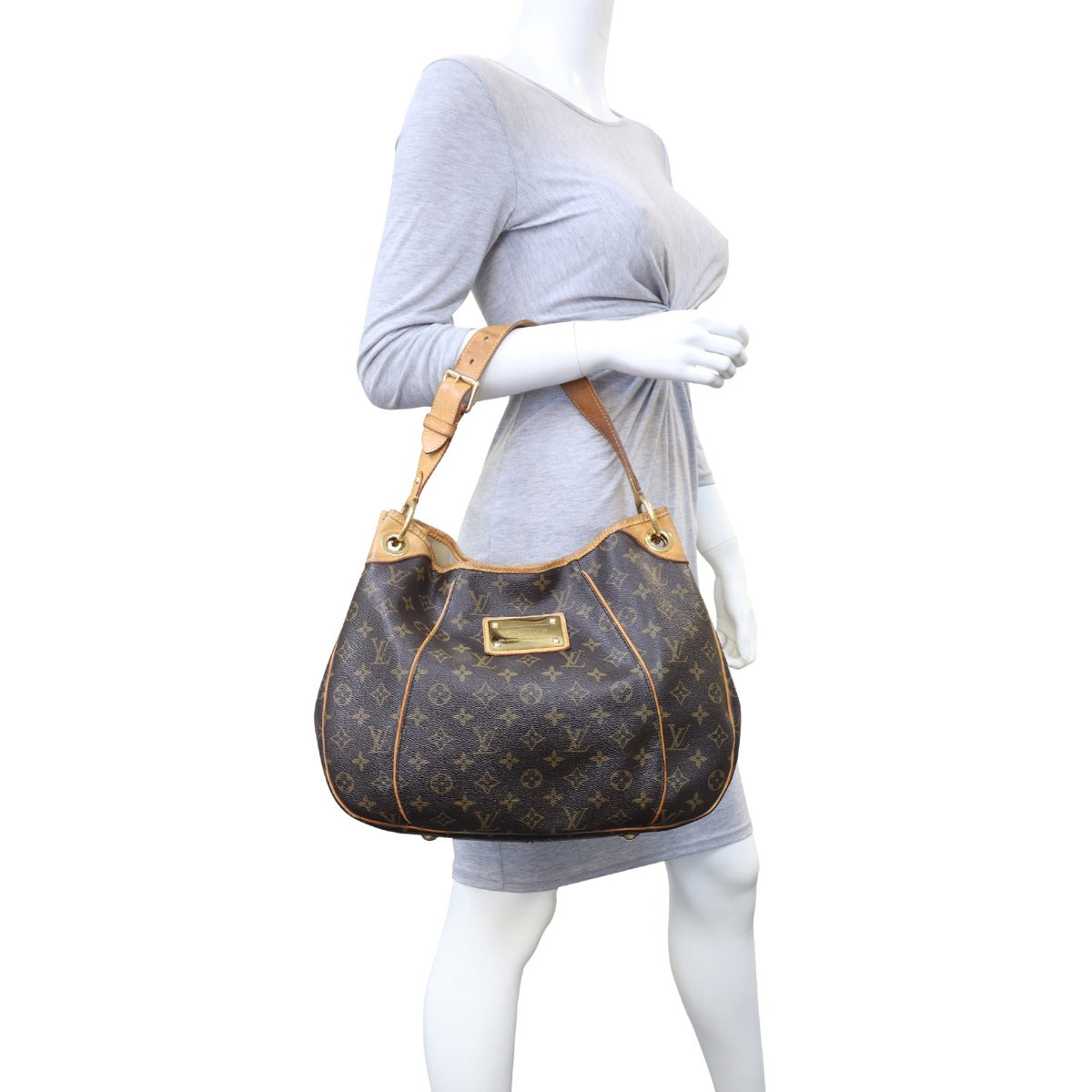 Louis Vuitton Galliera PM Monogram Mannequin