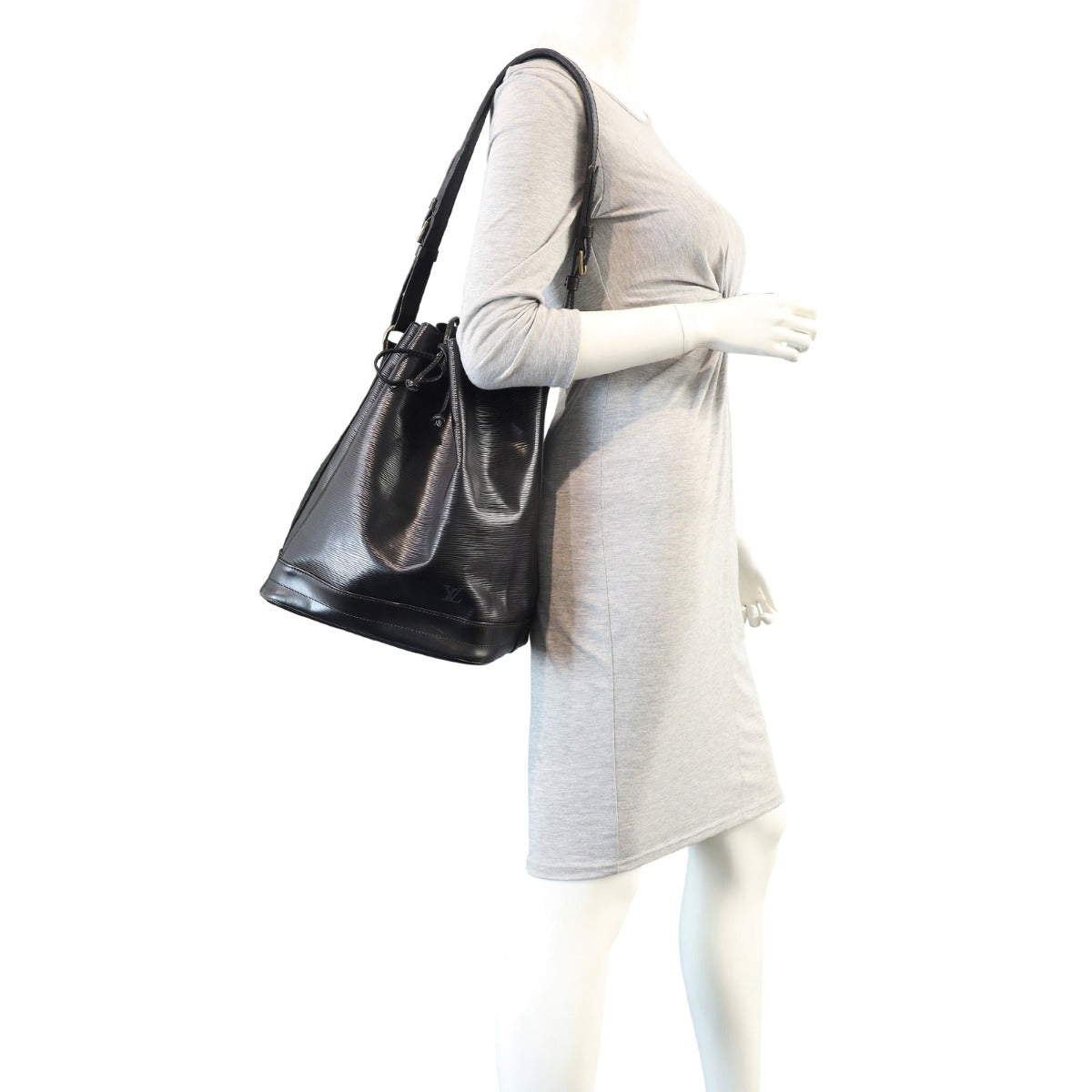 Louis Vuitton Noe Epi Mannequin