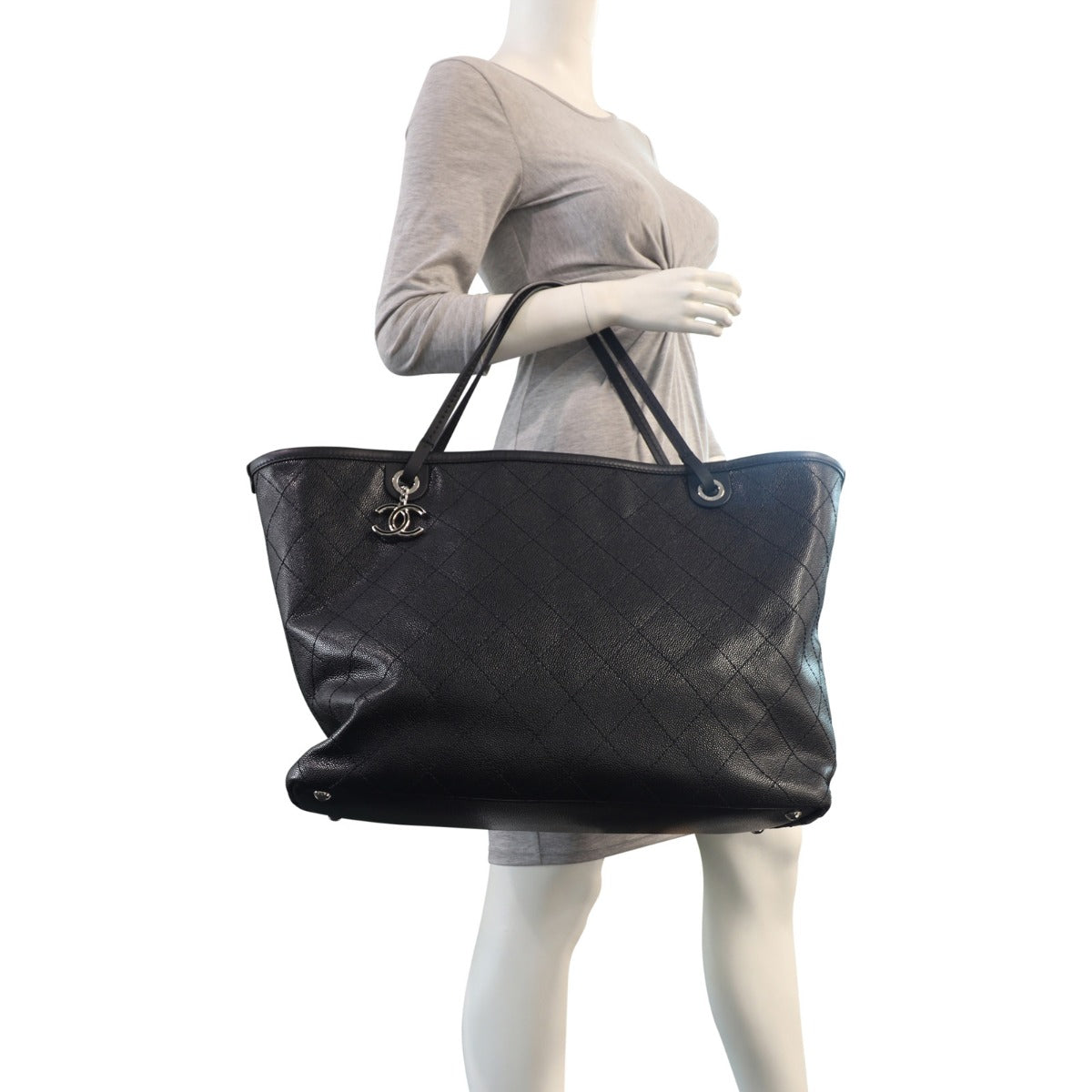 Chanel Caviar Fever XL Tote Mannequin