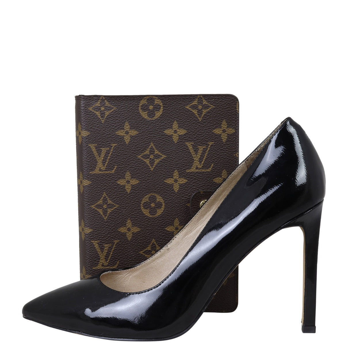 Louis Vuitton Large Ring Agenda Cover Monogram Shoe