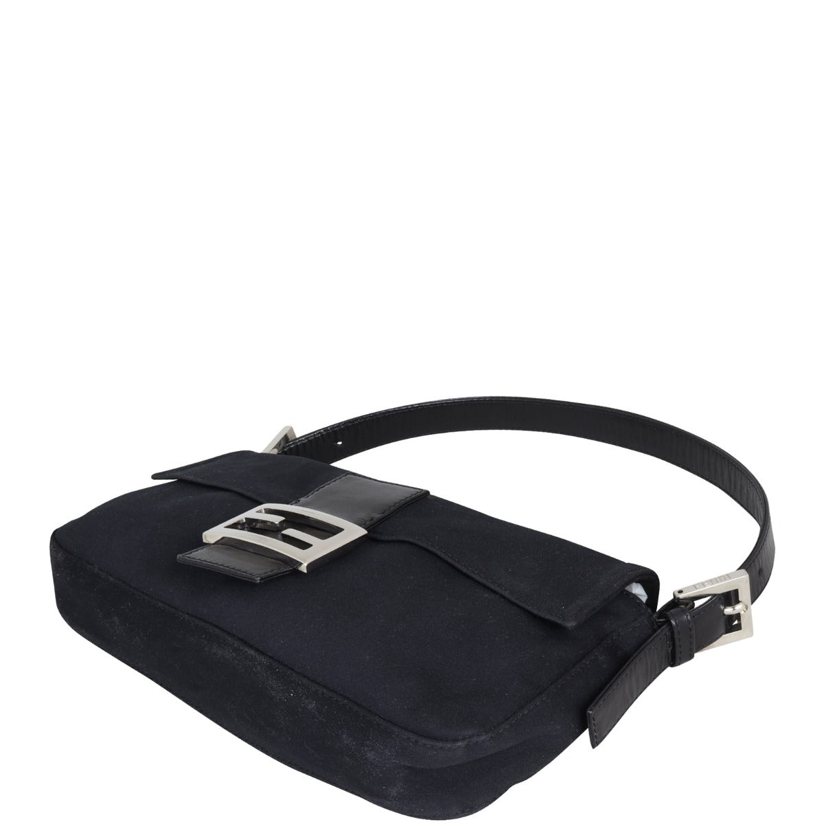 Fendi Baguette Bag Corner Distance