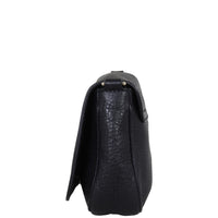 Gucci Soho Chain Crossbody Front Side