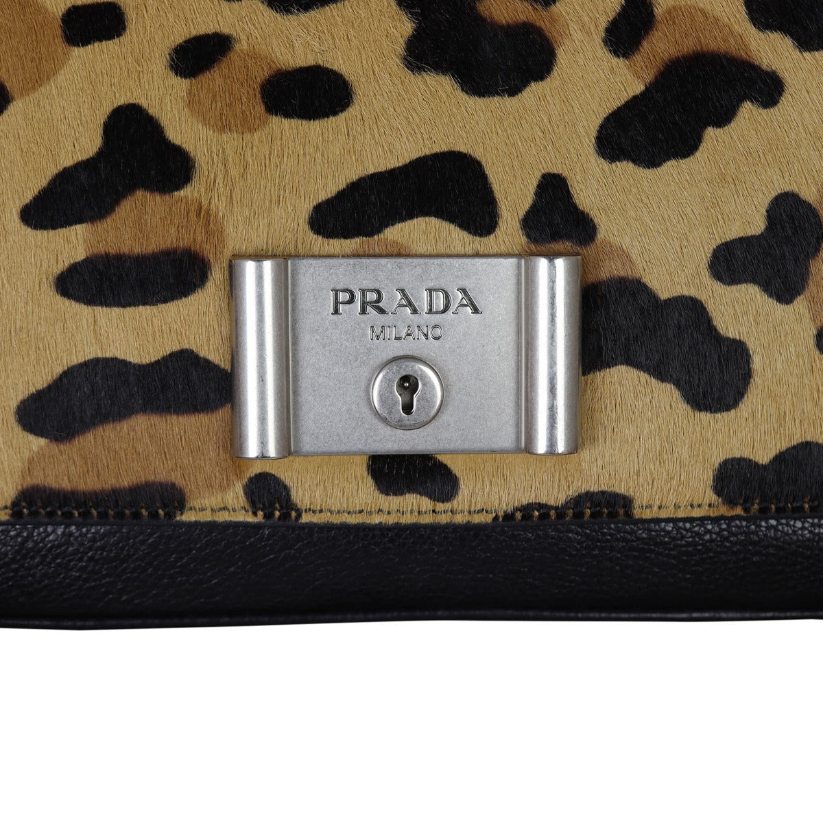 財布 Vintage Prada Leopard Ponyhair Wallet PRADA Vintage Logo Animal Print Wallet Calf Hair Zip Snap Brown