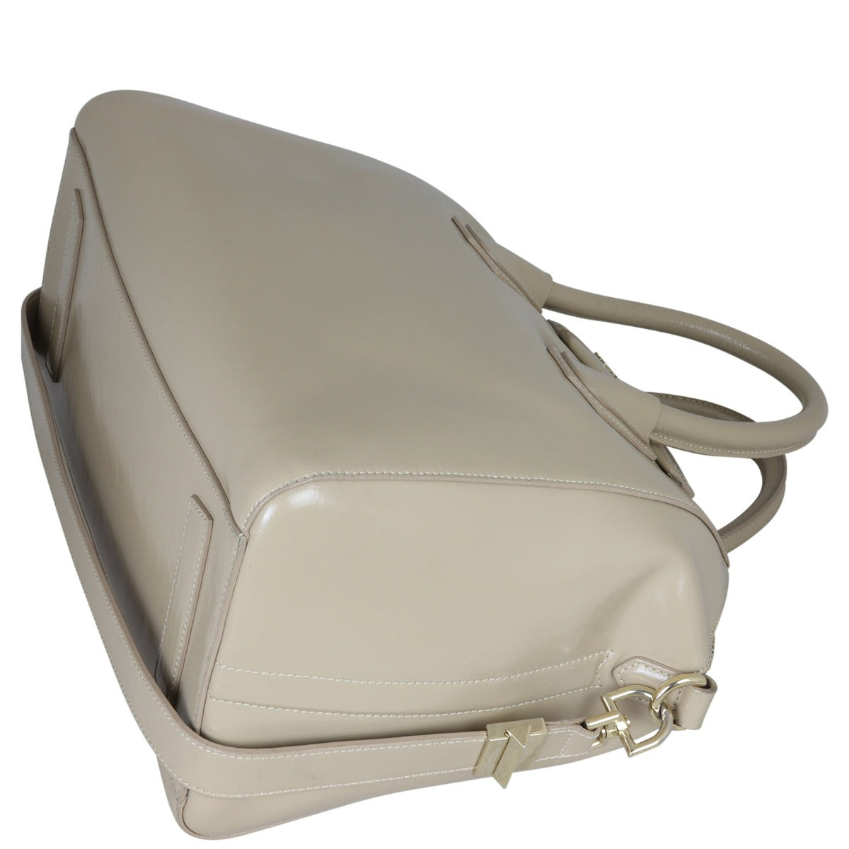 Givenchy Antigona Medium Corner Distance