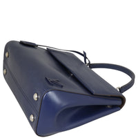 Louis Vuitton Cluny MM Epi Corner Distance