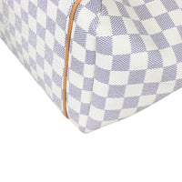 Louis Vuitton Totally MM Damier Azur Corner Closeup