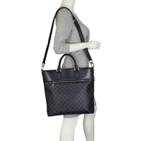Louis Vuitton Newport Damier Cobalt Mannequin
