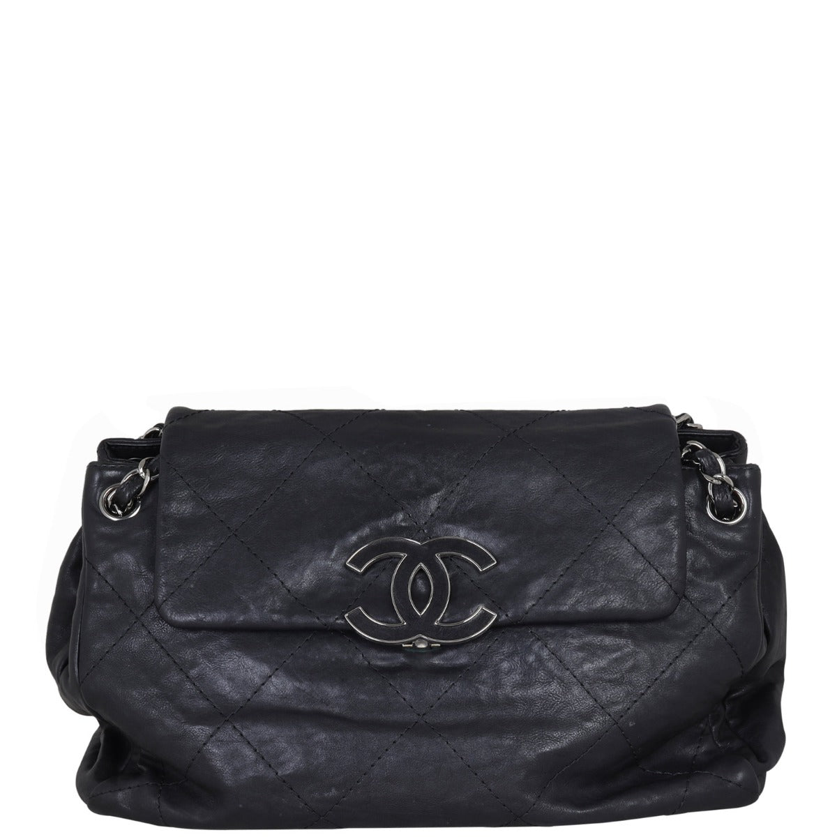 Chanel Hamptons CC Flap Bag Front