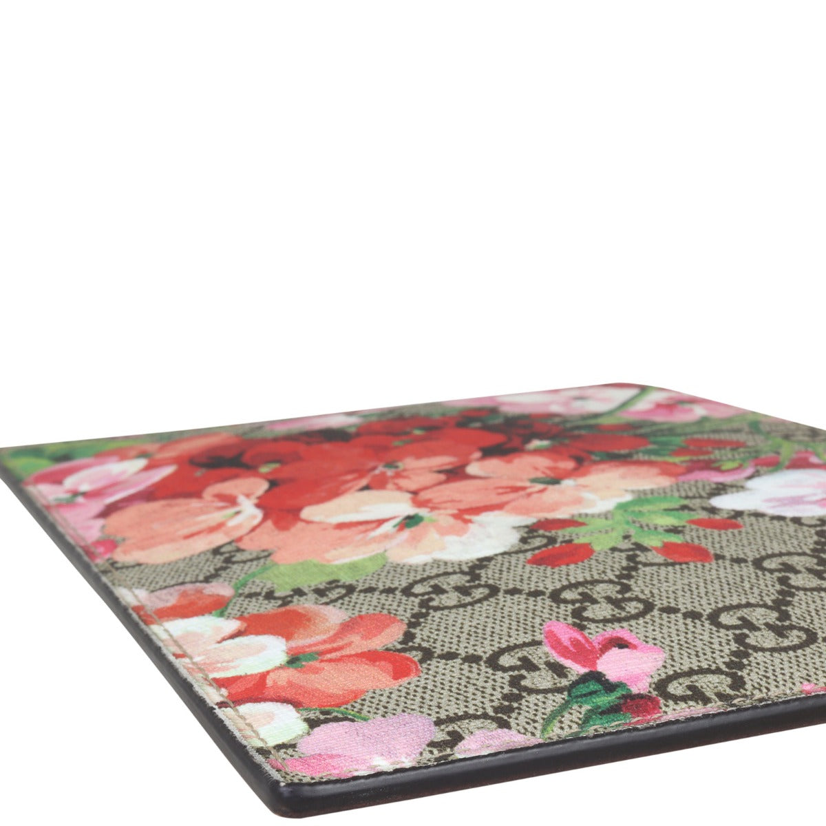 Gucci GG Supreme Blooms Zip Pouch Corner Closeup