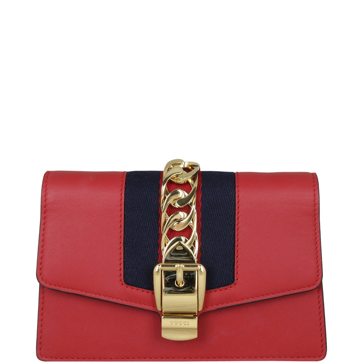 Gucci Sylvie Super Mini Chain Bag Front