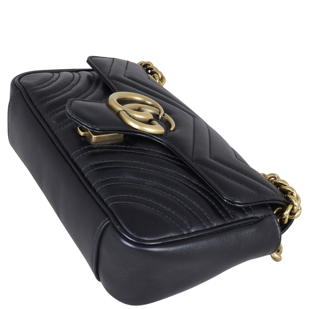 Gucci GG Marmont Matelasse Mini Shoulder Bag Corner Distance