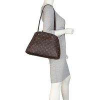 Louis Vuitton Montaigne MM Monogram Mannequin