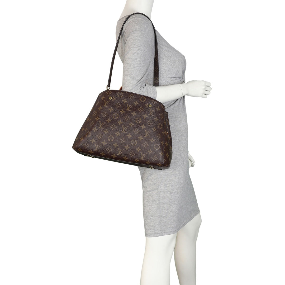 Louis Vuitton Montaigne MM Monogram Mannequin