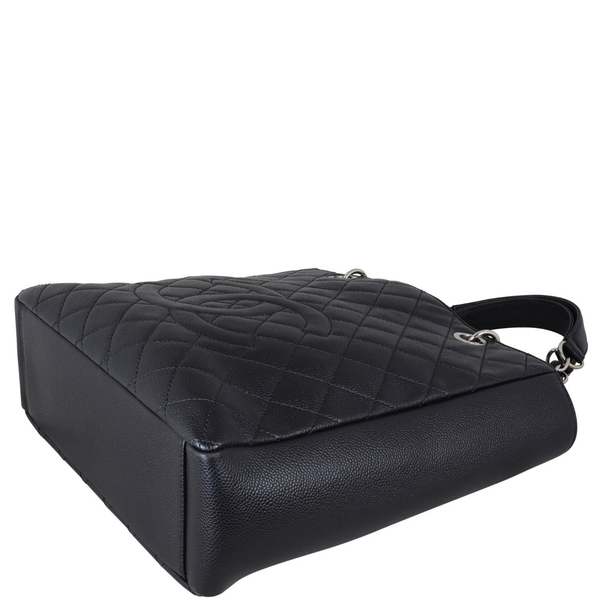 Chanel Petite Shopping Tote Corner Distance