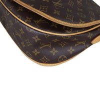 Louis Vuitton Menilmontant MM Monogram Corner Close Up