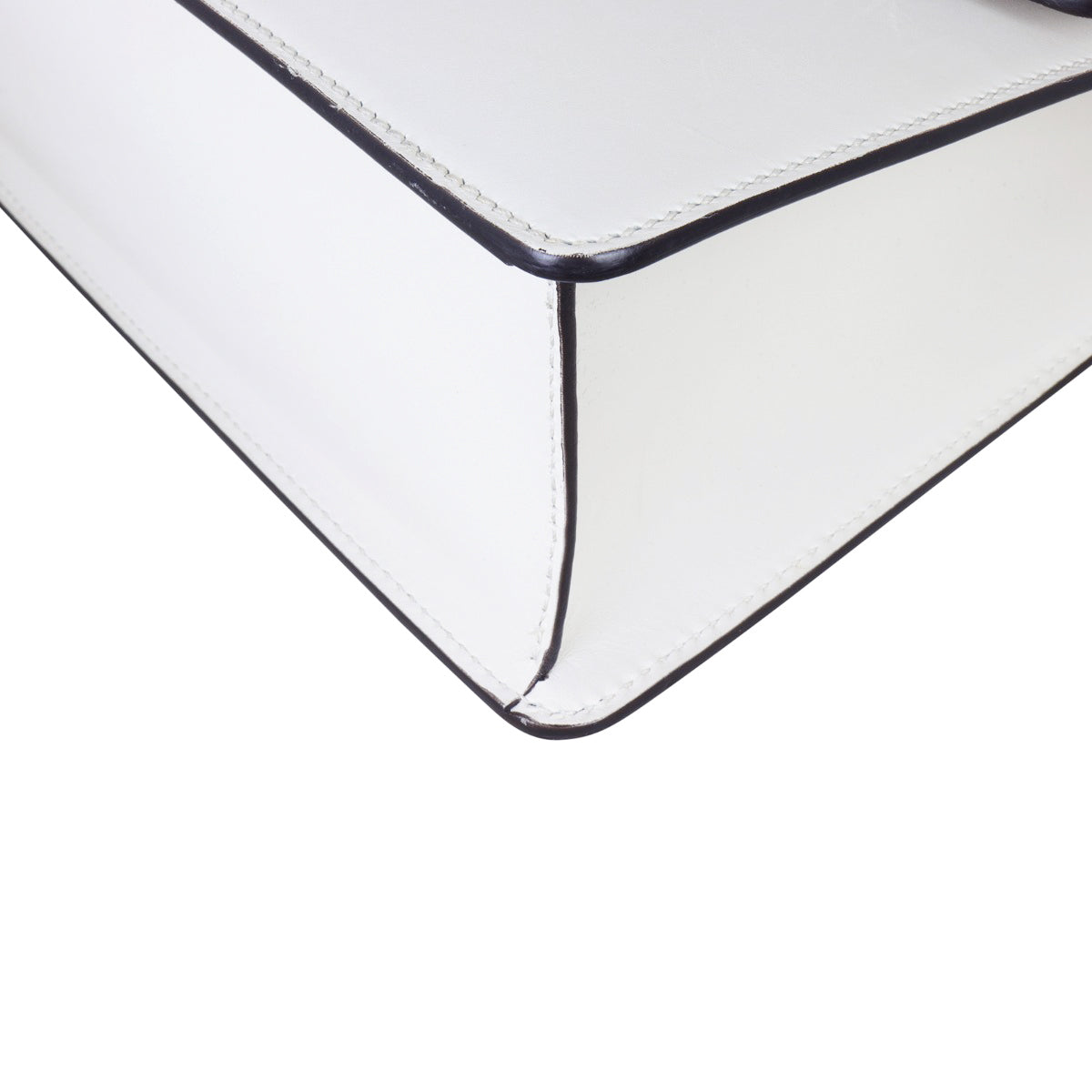 Gucci Sylvie Small Shoulder Bag Corner Close Up