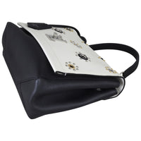 Louis Vuitton Lockme II Corner Distance